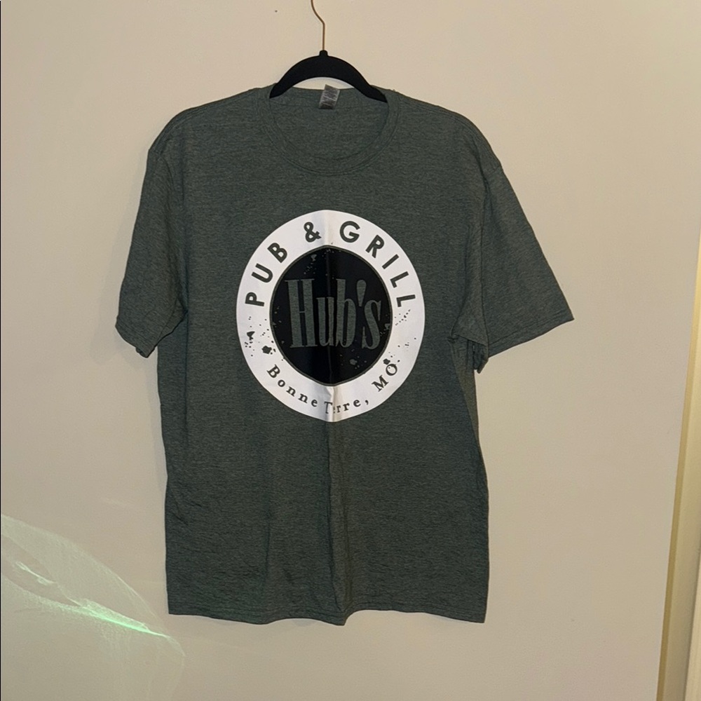 Gildan Gray Short Sleeve Tee